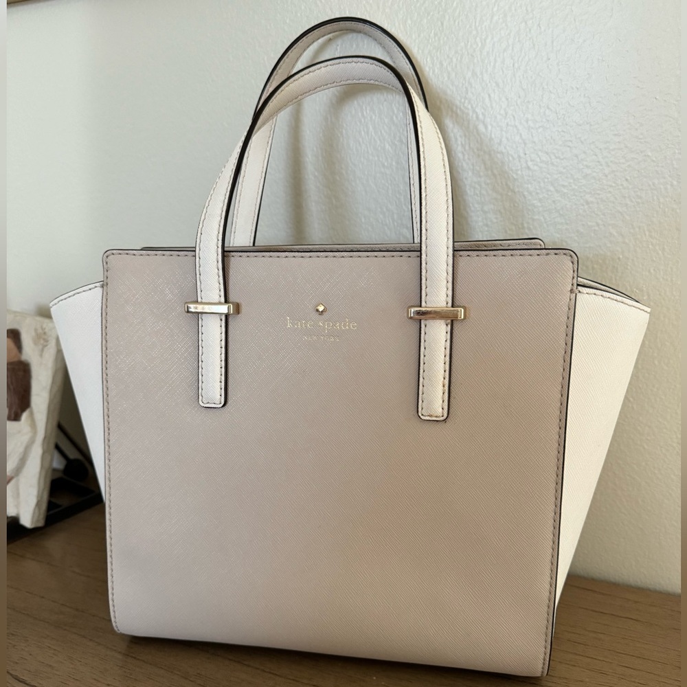 Kate spade tan ivory leather purse